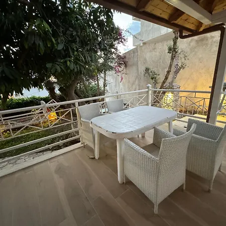 A&b * Sarande