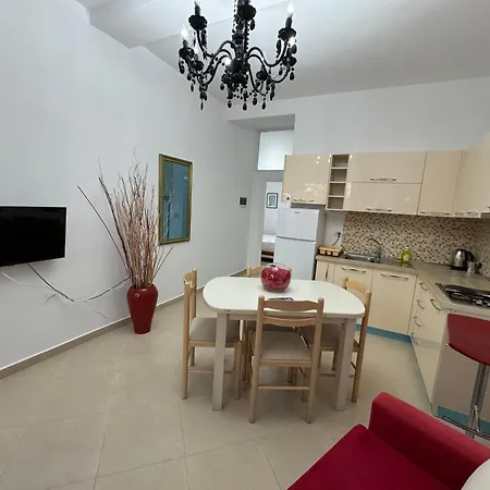 Apartment A&b